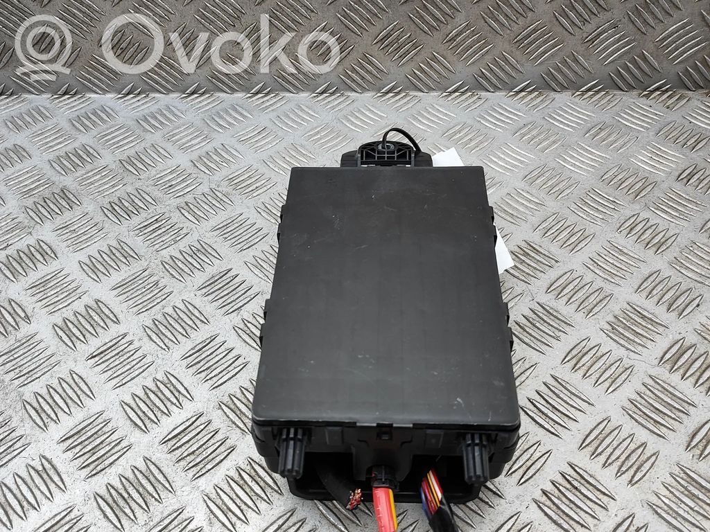 Volvo S90, V90 Modul siguranțe