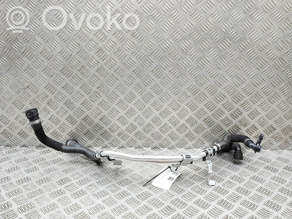 Ilmastointilaitteen putki (A/C)   9845645