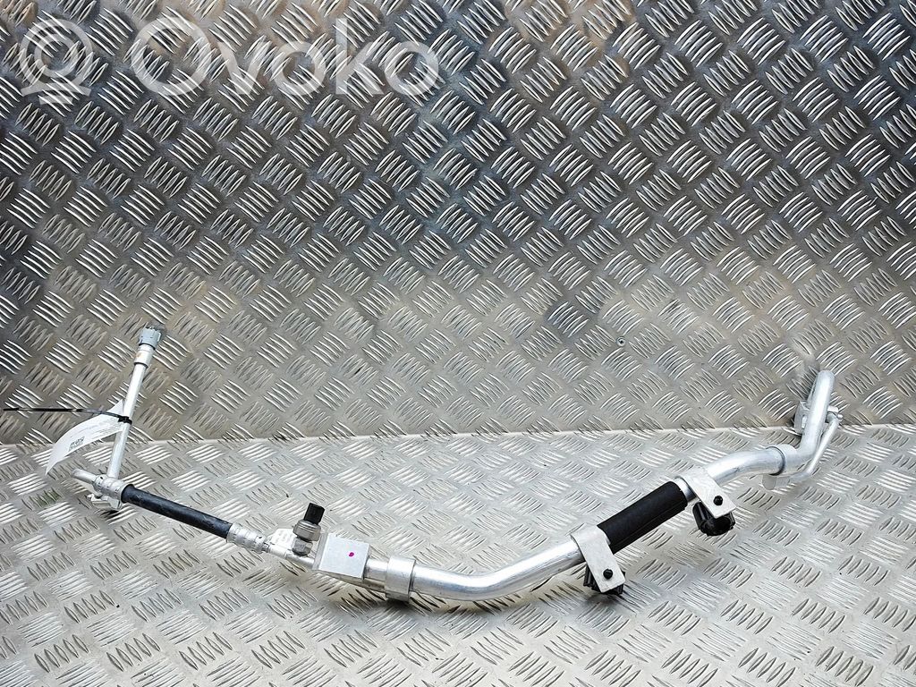 BMW X5 G05 Ilmastointilaitteen putki (A/C)