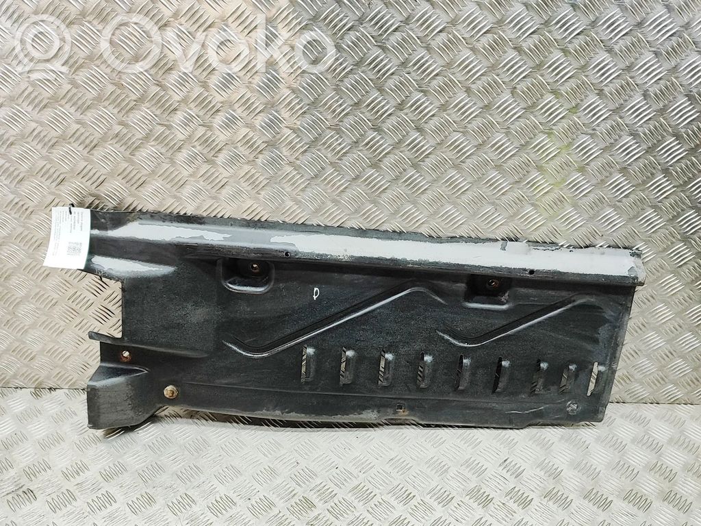Volkswagen Transporter - Caravelle T5 Protecție inferioară laterală 