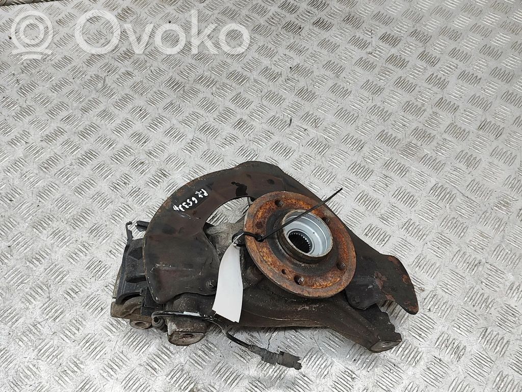 Mercedes-Benz A W177 Priekinė stebulė