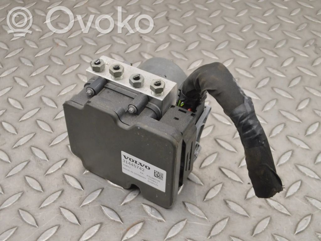 Volvo XC40 Pompe ABS