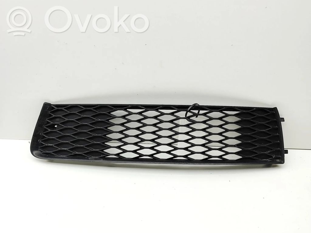 Audi Q7 4L Front grill 