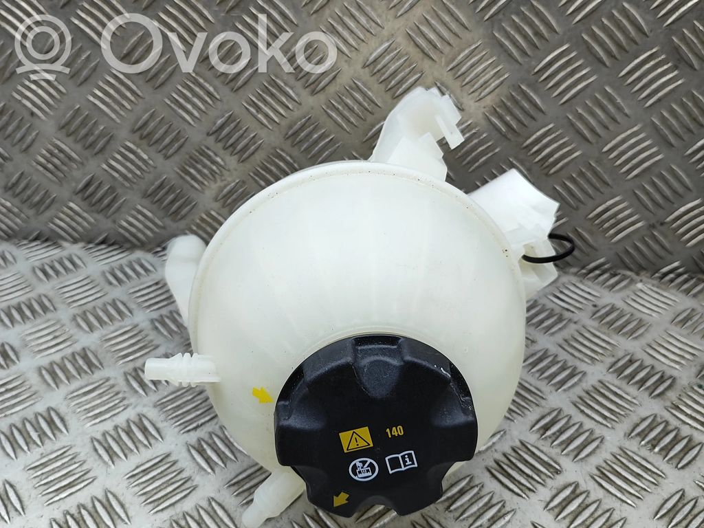 BMW X6 G06 Vase d'expansion / réservoir de liquide de refroidissement 