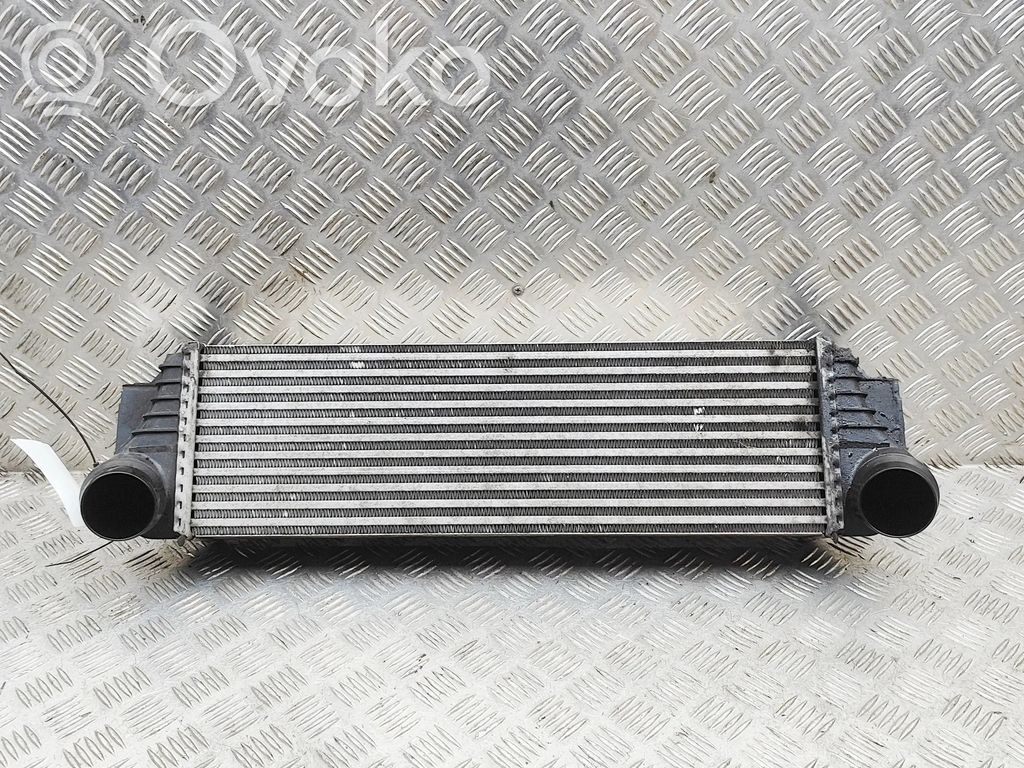 BMW 6 F12 F13 Interkūlerio radiatorius 