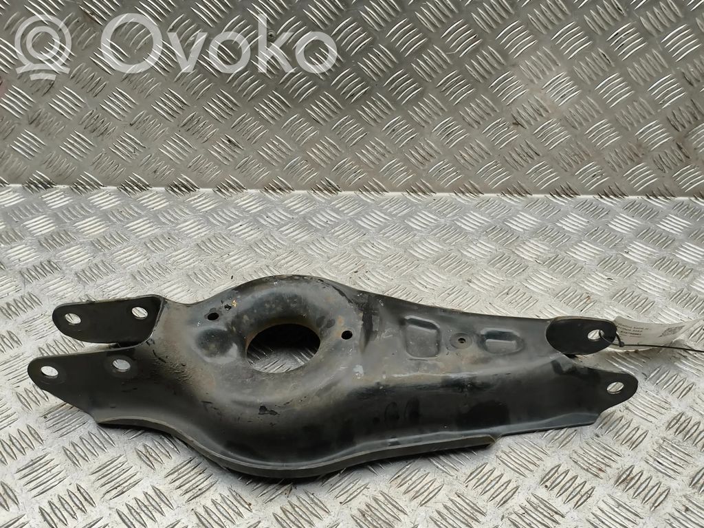 Tesla Model 3 Braccio di controllo sospensione posteriore superiore/braccio oscillante 