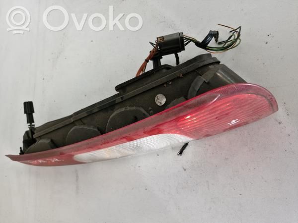 Rear/tail lights   3M5113A607AA