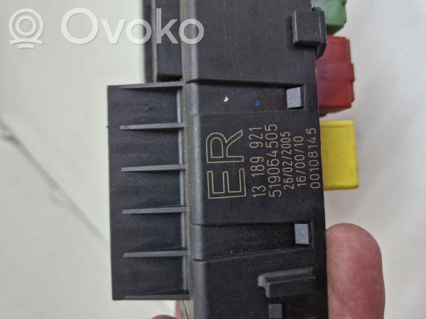 Opel Vectra C SAM control unit 