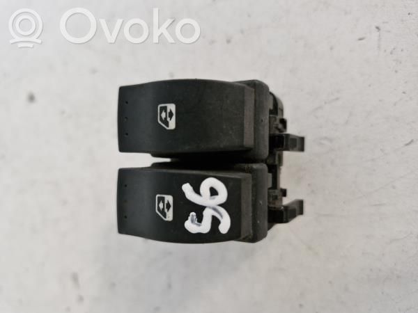 Renault Clio III Multifunctional control switch/knob 