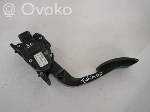 Accelerator throttle pedal   8200426241,6PV00908504