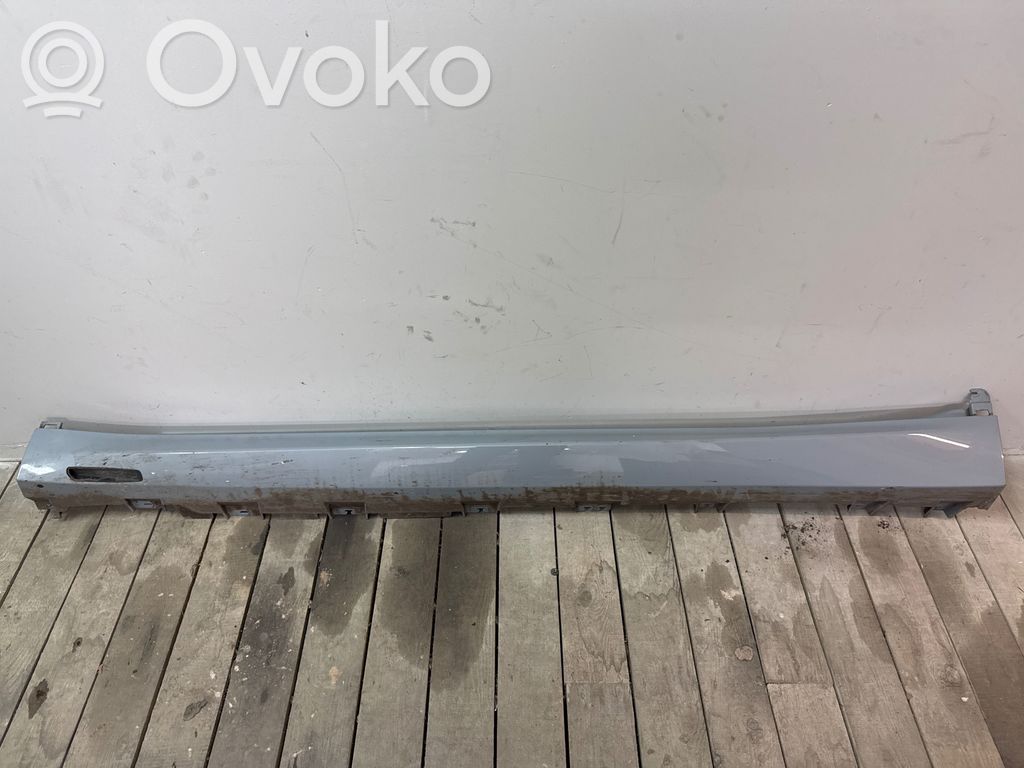 BMW X5 G05 Sill 