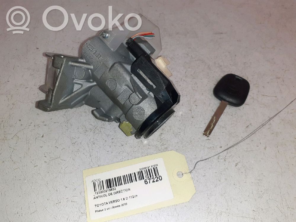 Toyota Verso Vairo užraktas 