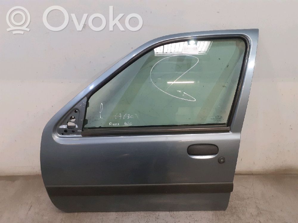 Ford Fiesta Дверь 
