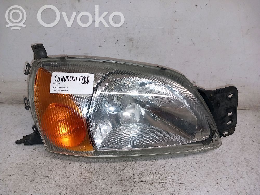 Headlight/headlamp   YS6113005AK,YS6113005AK