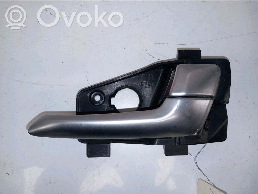 Front door interior handle   826201Y010CR,826201Y010CR