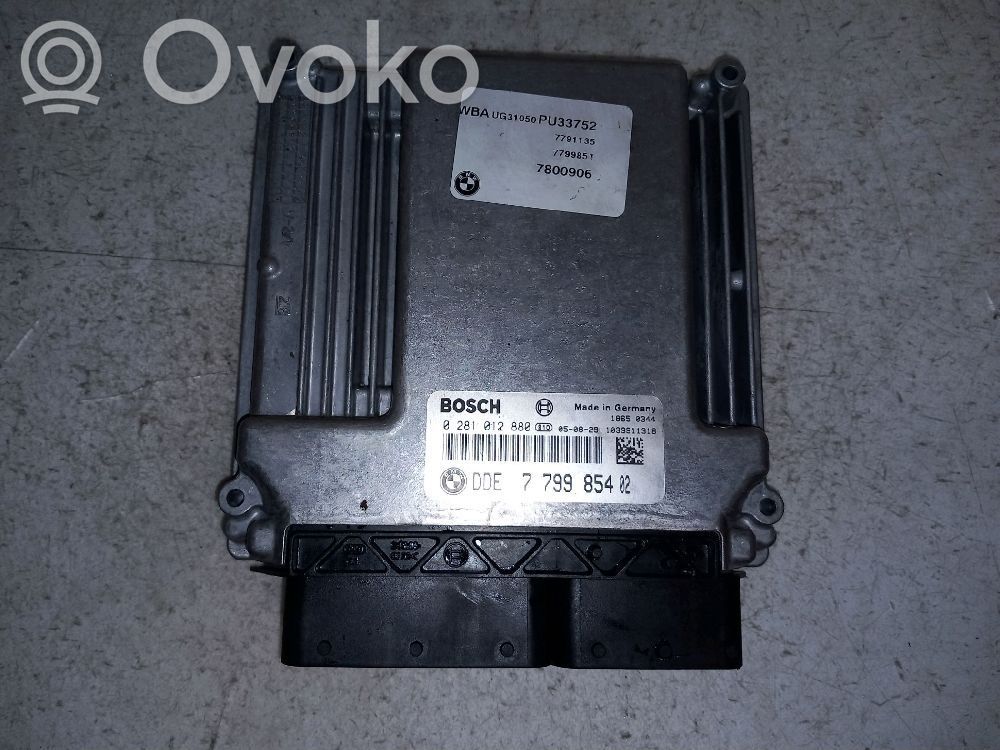 BMW 1 E81 E87 Engine control unit/module 