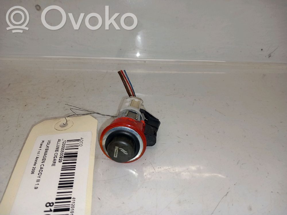 Savukkeensytytin   1J09193079B9,1J09193079B9