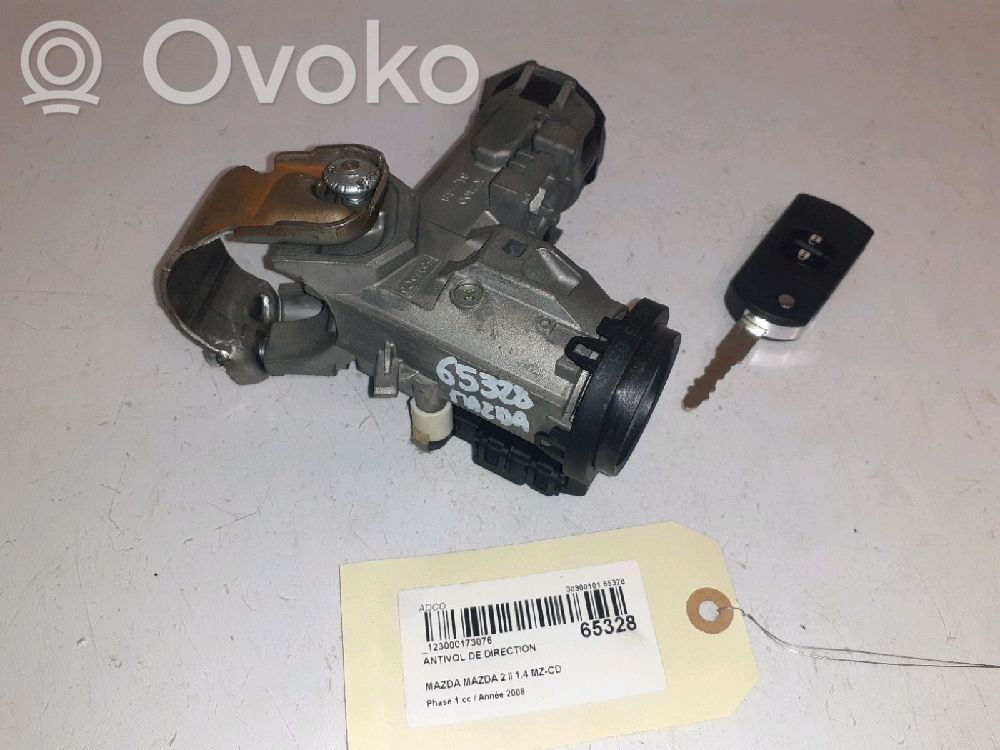 Steering wheel lock   DHY37629XA,DHY37629XA