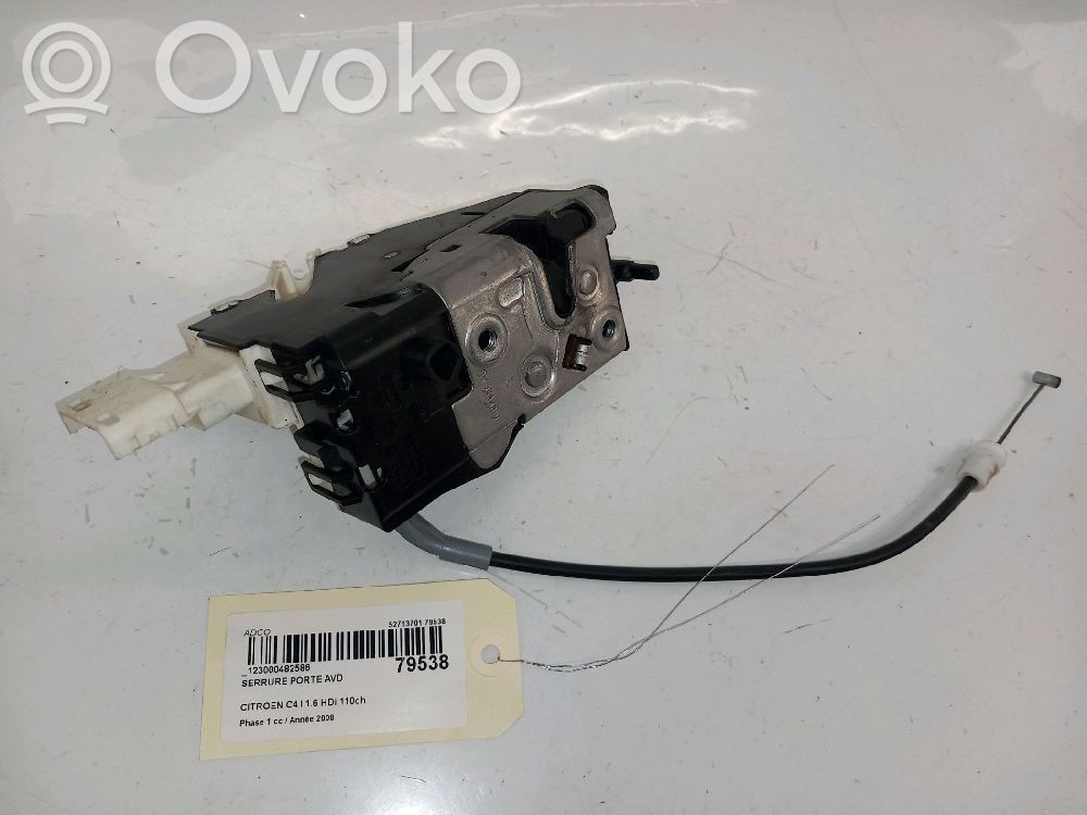Priekšpusē slēdzene   9136EV,9136EV