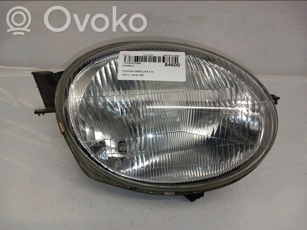 Toyota Corolla E110 Headlight/headlamp 