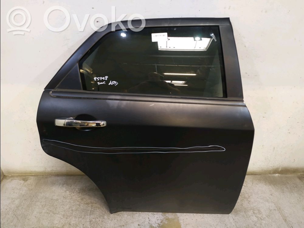 Galinės durys   68056514AB,68056514AB