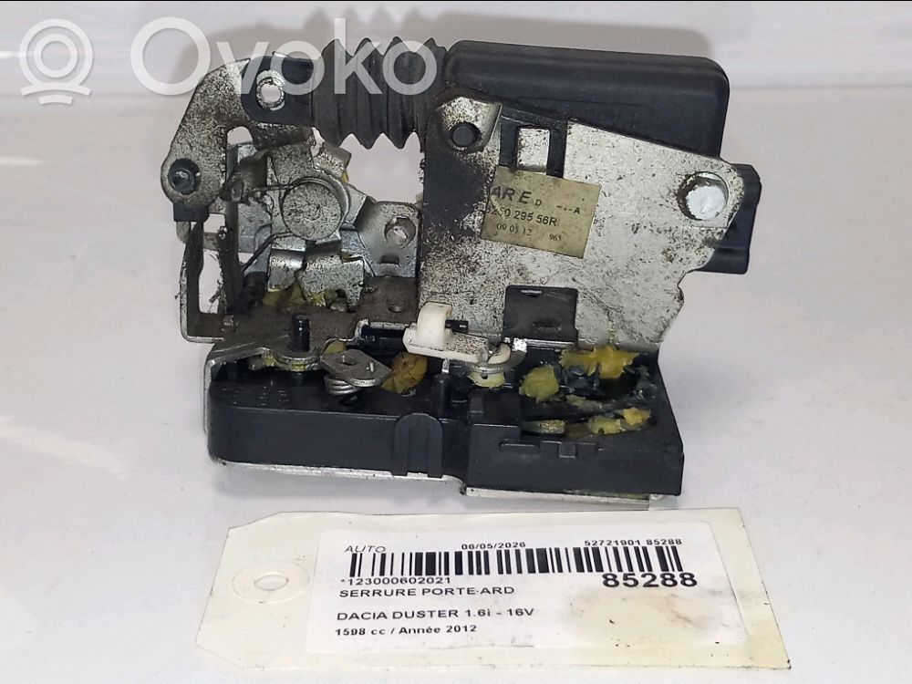 Cerradura de puerta trasera   825029556R,825029556R
