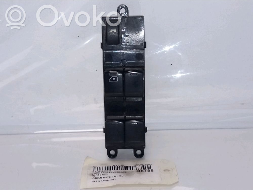 Nissan Note (E11) Electric window control switch 