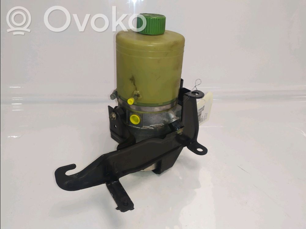 Bomba de dirección hidráulica   8Z0423156R,8Z0423156R