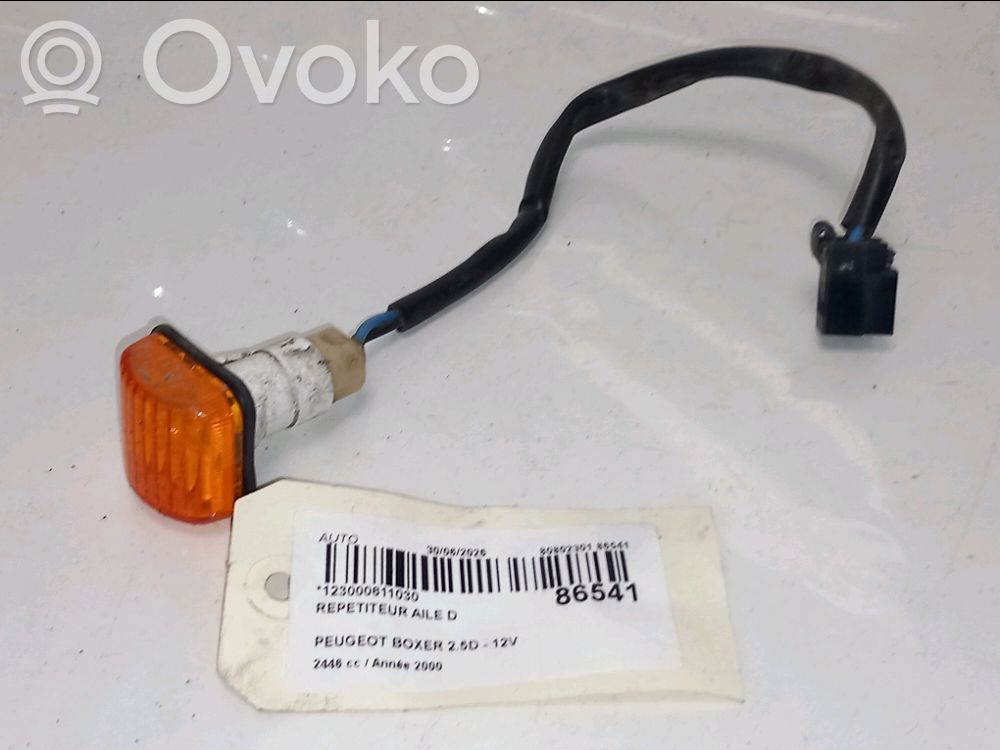 Peugeot Boxer Semnalizator bară față 