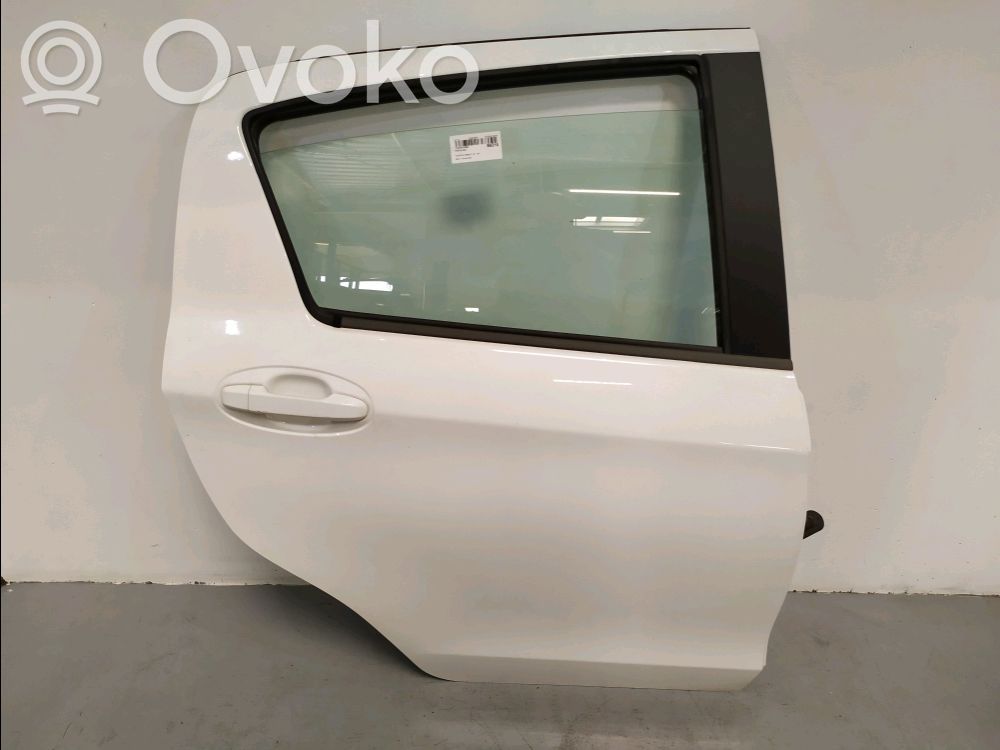 Toyota Yaris Portiera posteriore 