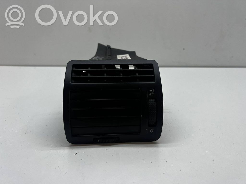 Seat Alhambra (Mk1) Boczna kratka nawiewu deski rozdzielczej 