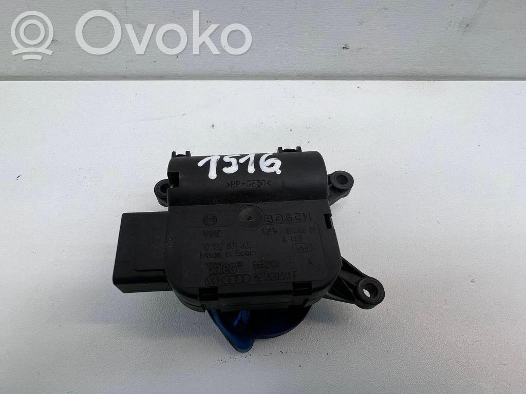 Audi A4 S4 B7 8E 8H Silniczek nagrzewnicy 