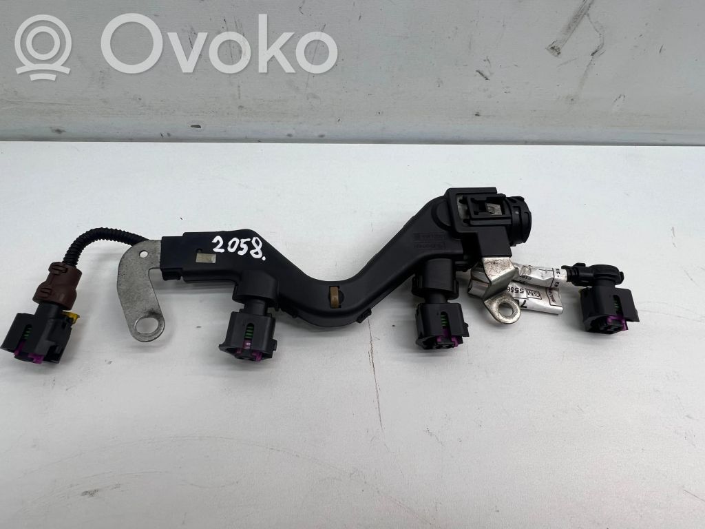 Opel Astra J Fuel injector wires 