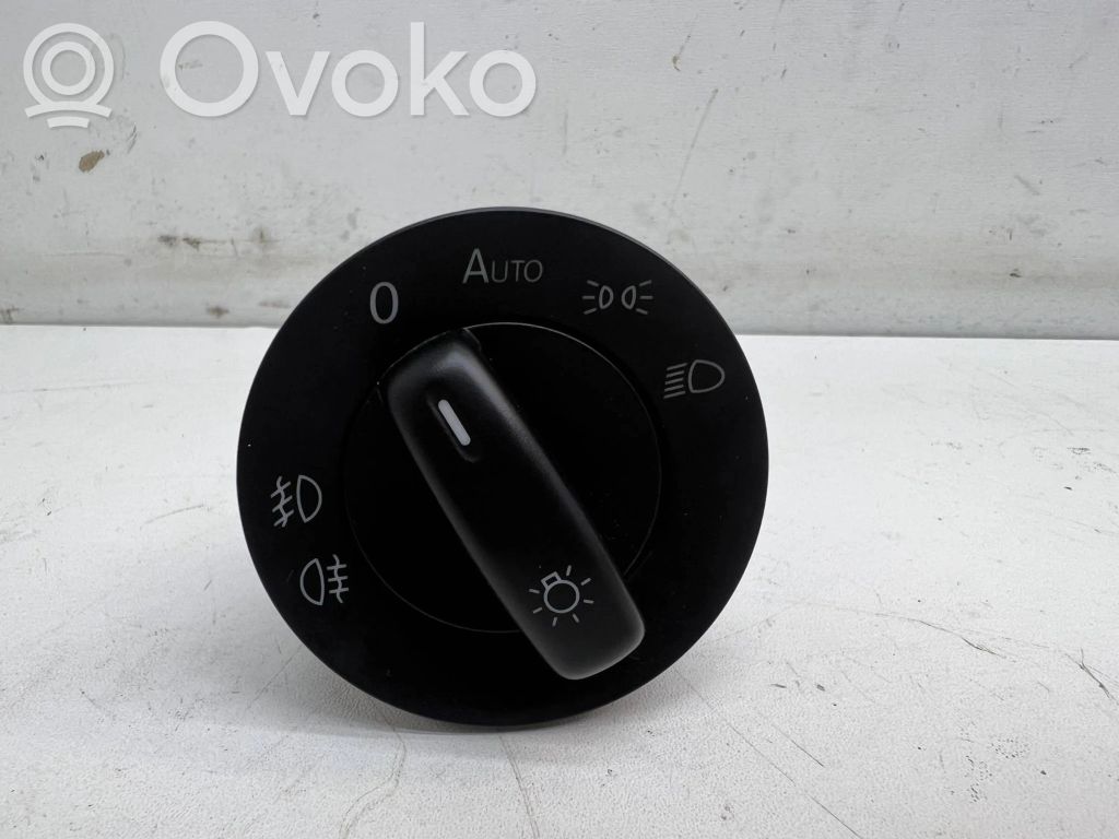 Volkswagen PASSAT B6 Light switch 