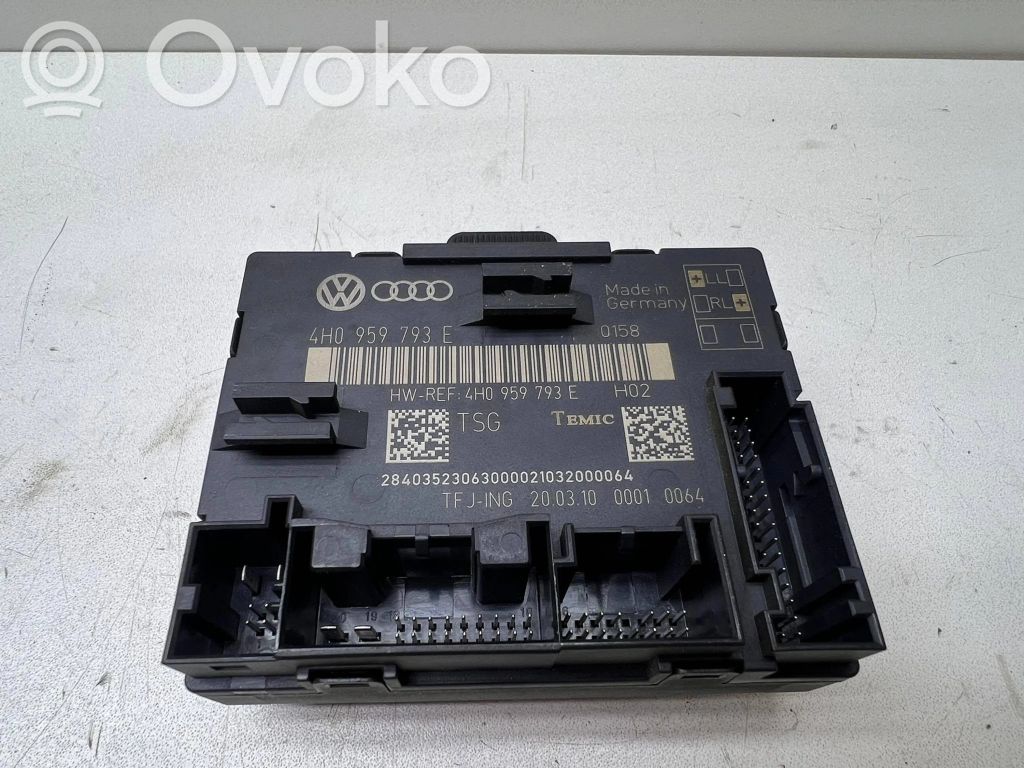 Volkswagen Touareg II Door control unit/module 