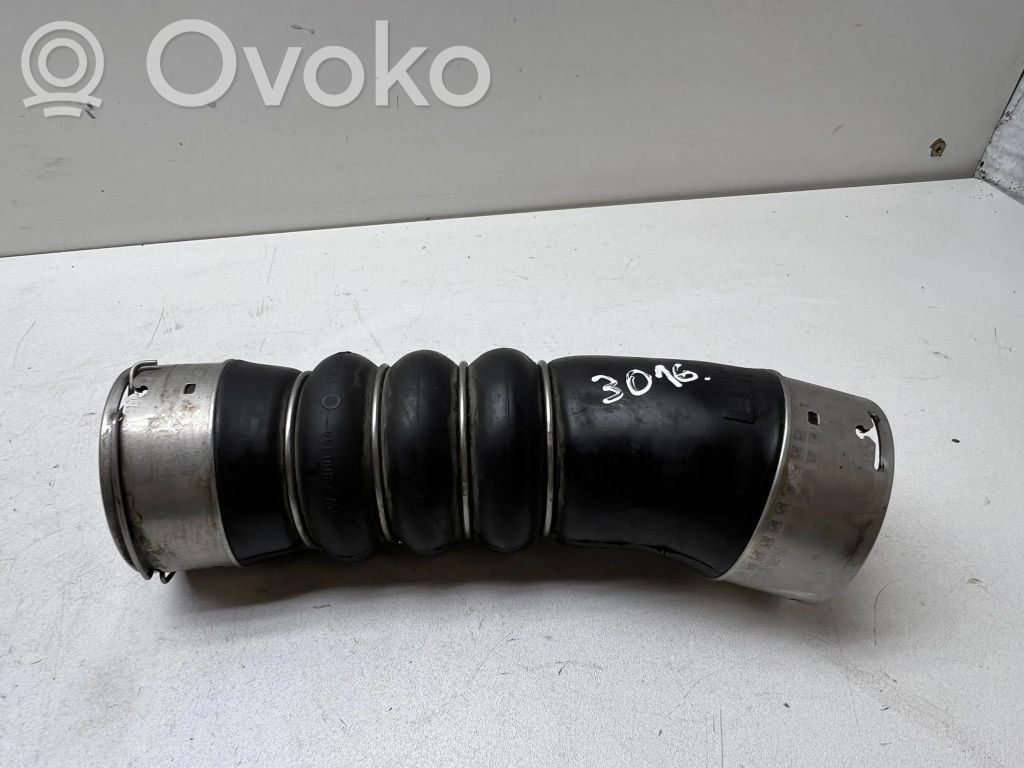 BMW 7 F01 F02 F03 F04 Intercooler hose/pipe 