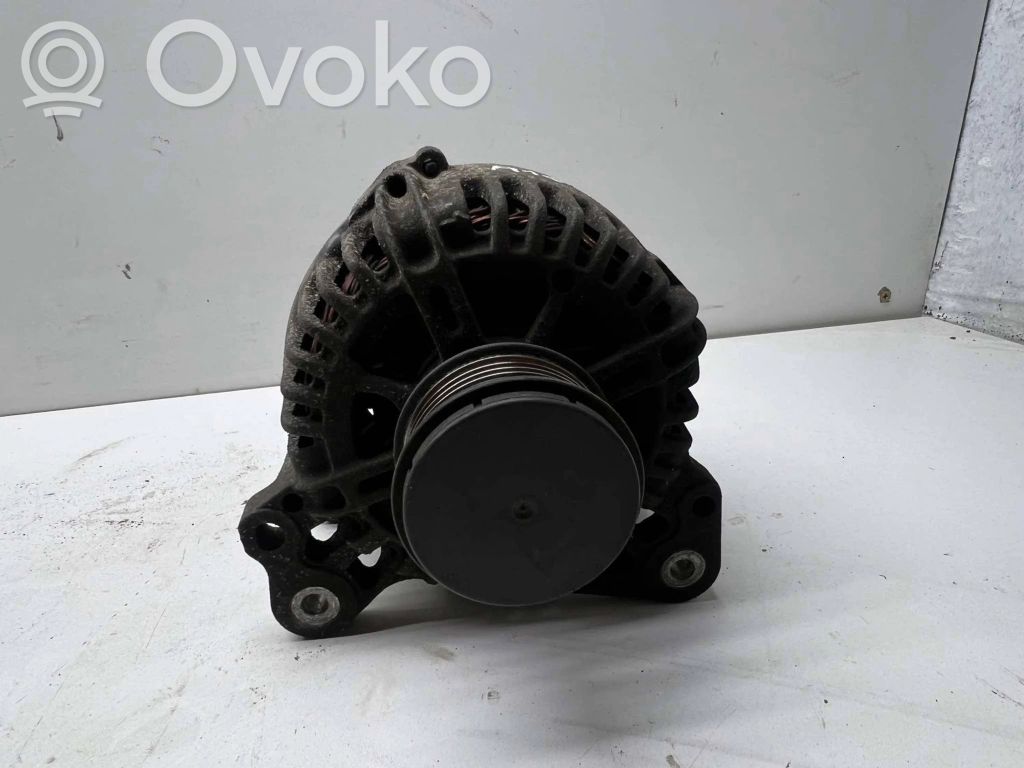 Audi A3 S3 8P Generatorius 