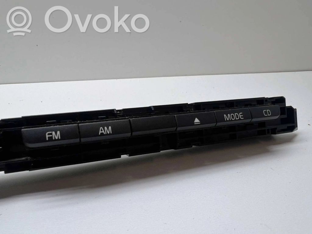 Head unit multimedia control   31300019,MU033100166,09W03E03