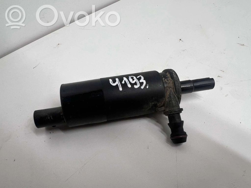 Headlight washer pump   8377613