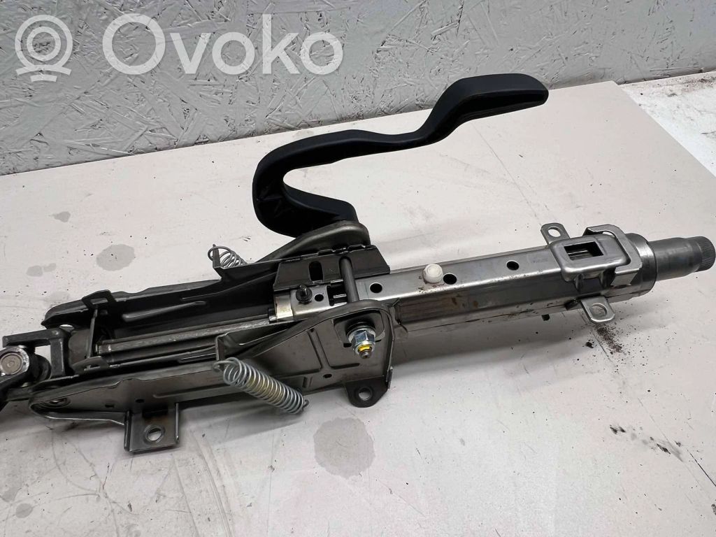 Skoda Yeti (5L) Ohjauspyörän akseli 