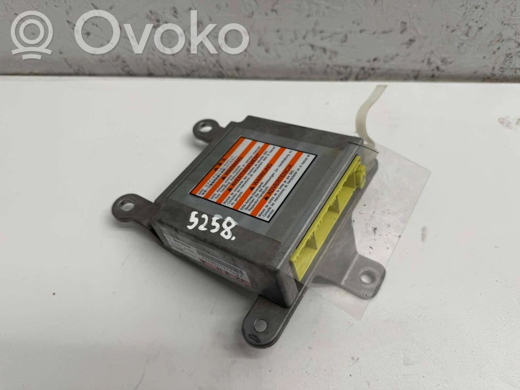 Subaru Outback Airbag control unit/module 