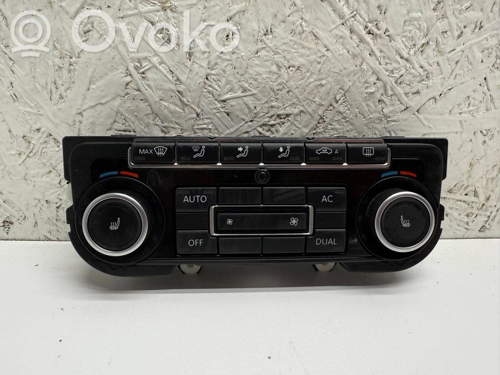Volkswagen Touran II Climate control unit 