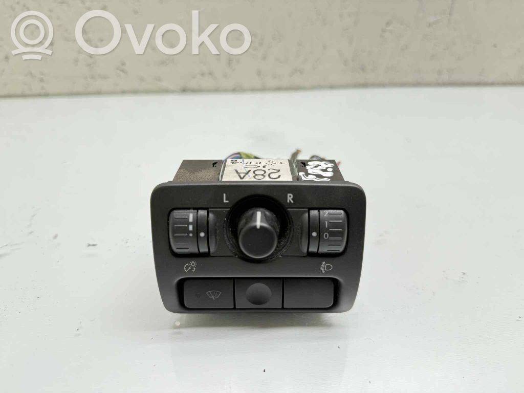Subaru Outback Wing mirror switch 