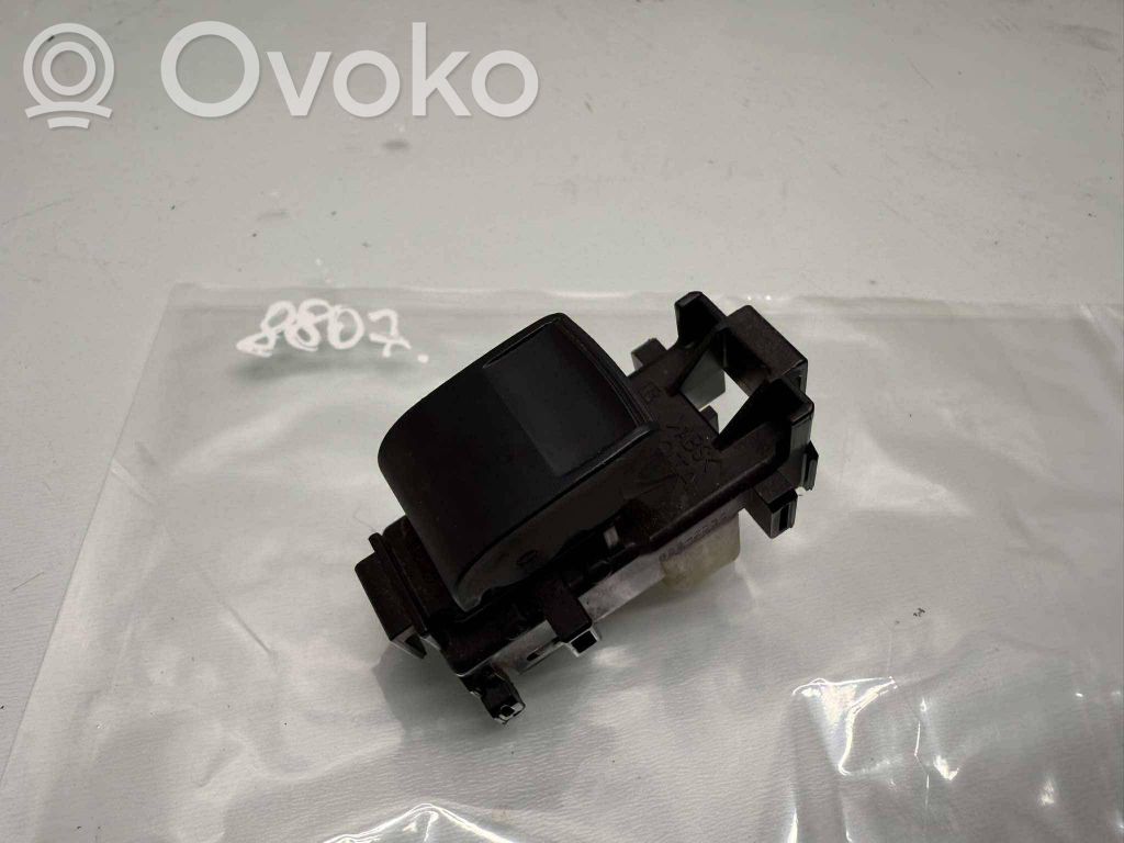 Toyota Auris E180 Electric window control switch 