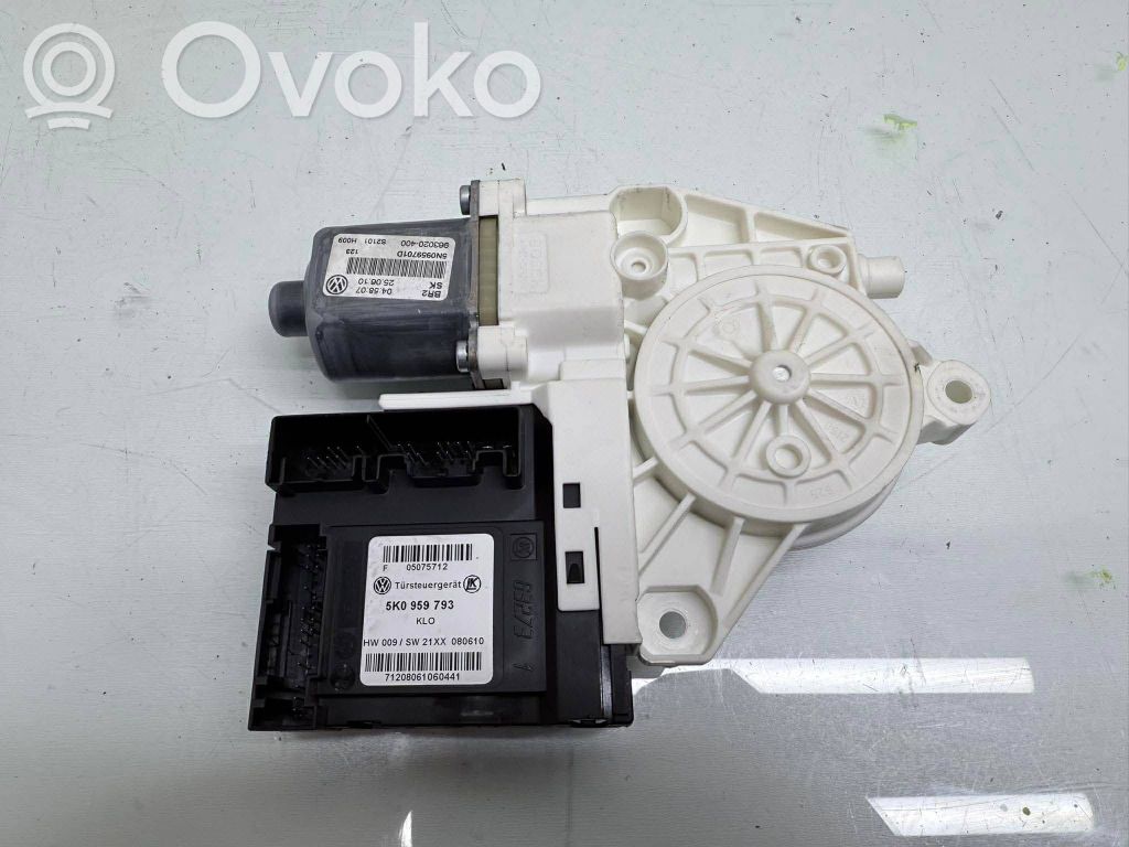 Silnik regulatora szyby drzwi przednich   5K0959793,5N0959701D