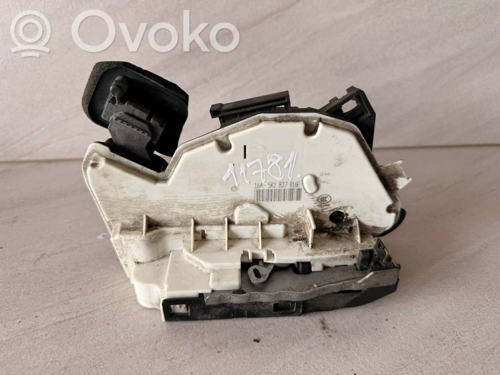 Volkswagen Golf VII Etuoven lukko 