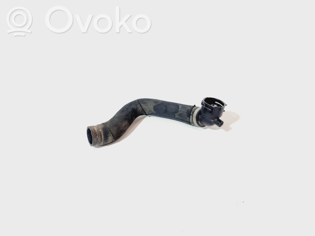 Audi A6 S6 C6 4F Engine coolant pipe/hose 