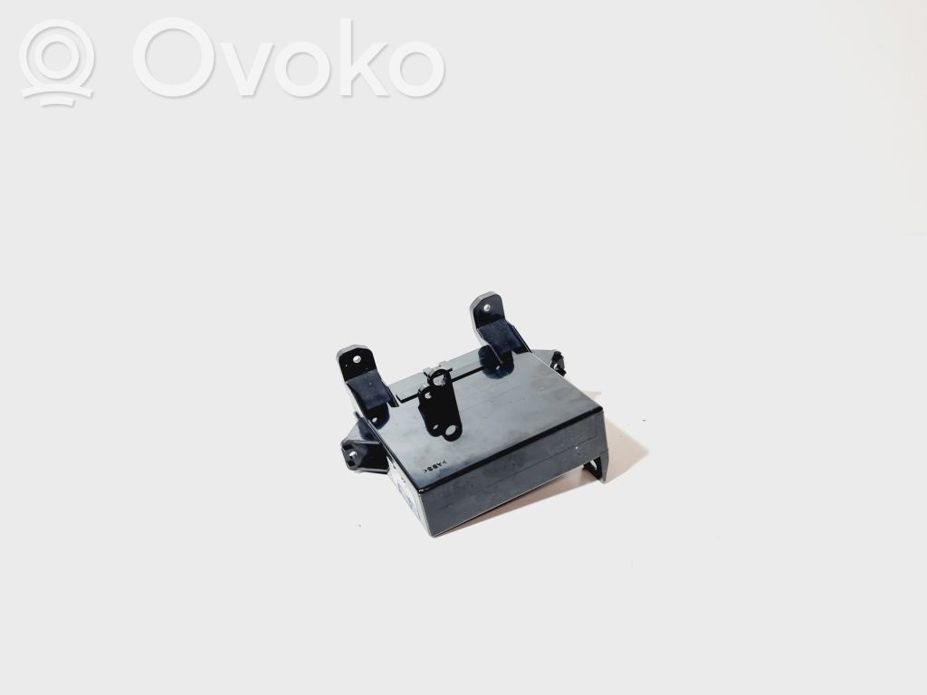Subaru Legacy Module confort 