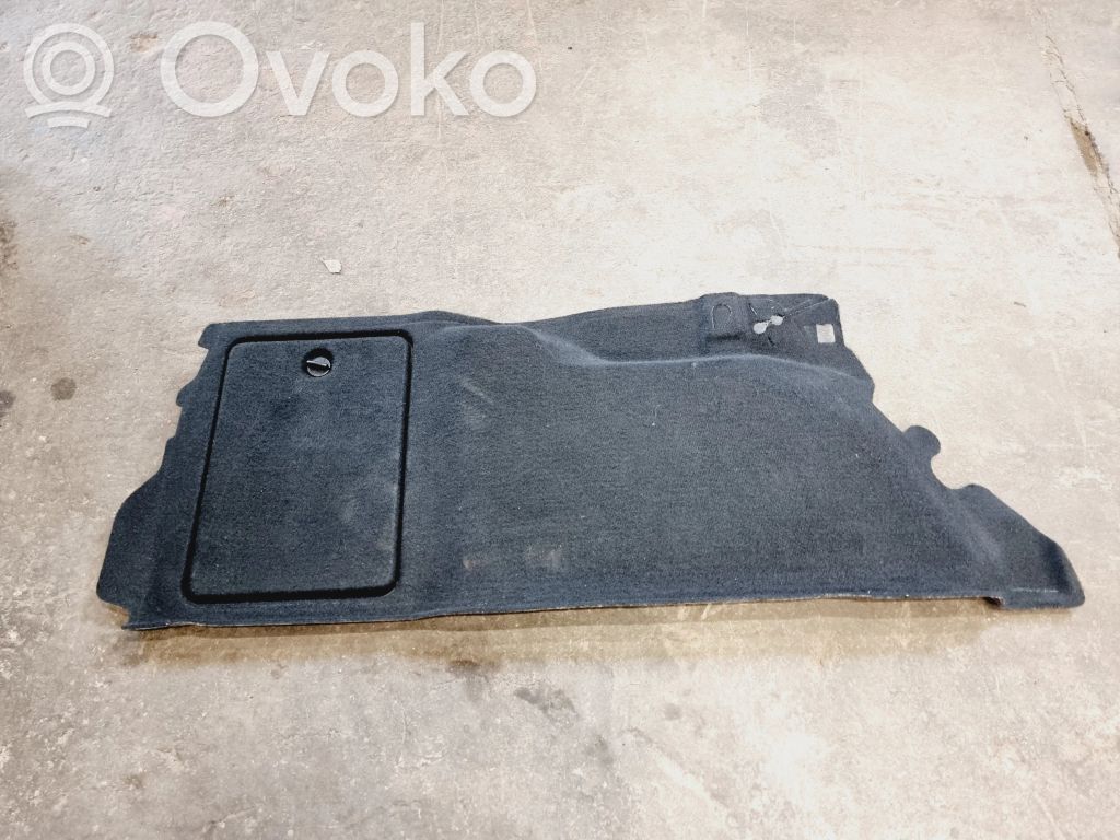 Ford Focus Šoninis apdailos skydas 