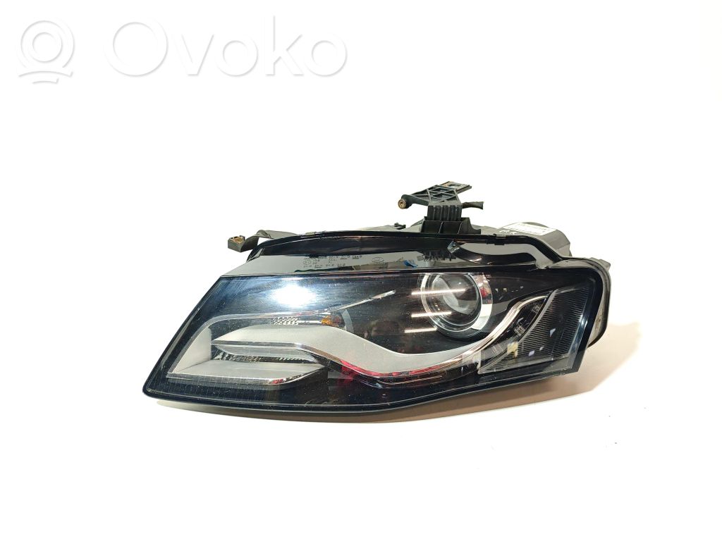 Audi A4 S4 B8 8K Lampa przednia 
